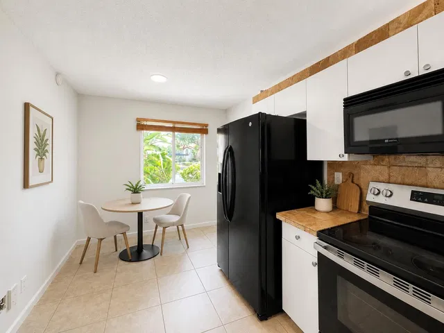  Unit 108 photo 11