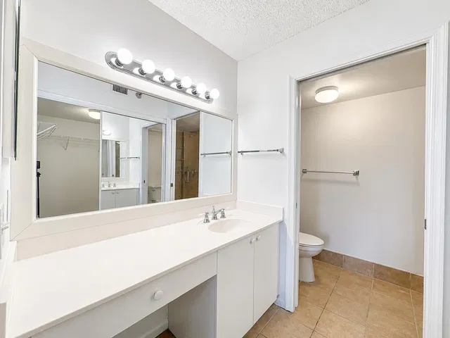  Unit 108 photo 21
