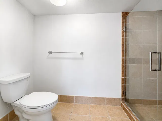 Unit 108 photo 22