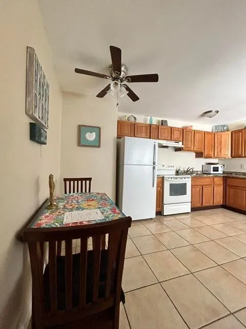 Palm Beach Shores Unit 22 photo 4