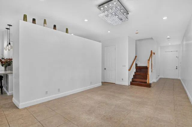 Residence photo 8
