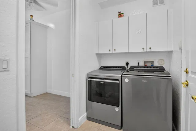 Residence photo 21