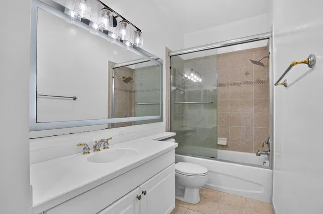 Residence photo 42