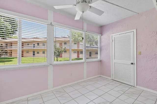  Unit 253 photo 10