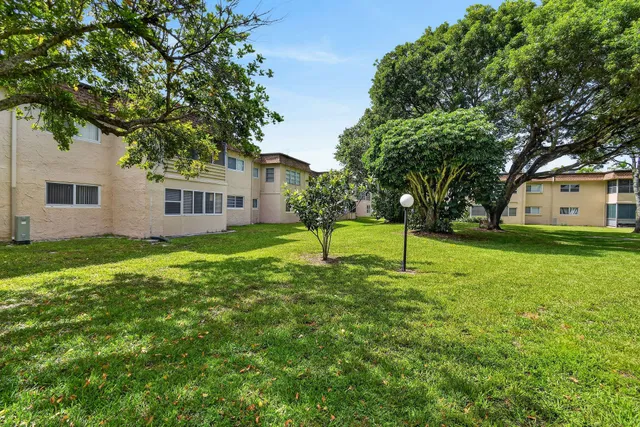  Unit 253 photo 18