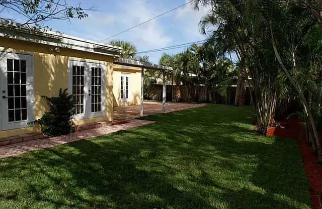 SoSo West Palm Beach Residence photo 4