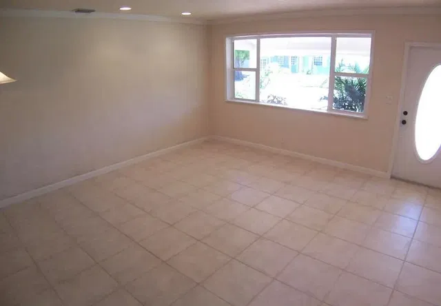 SoSo West Palm Beach Residence photo 9
