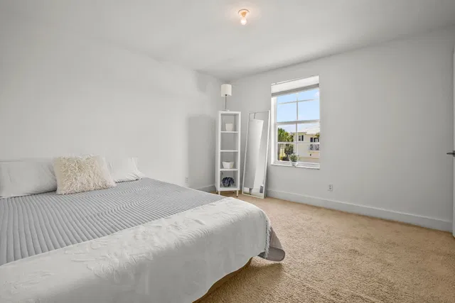  Residence photo 26