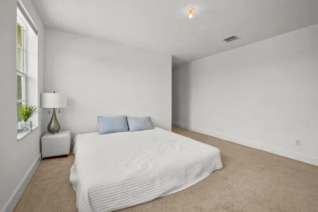  Residence photo 27