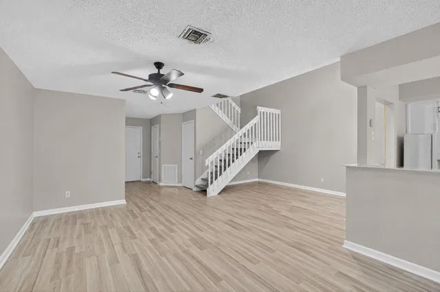  Residence photo 10