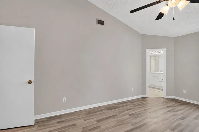  Residence photo 21