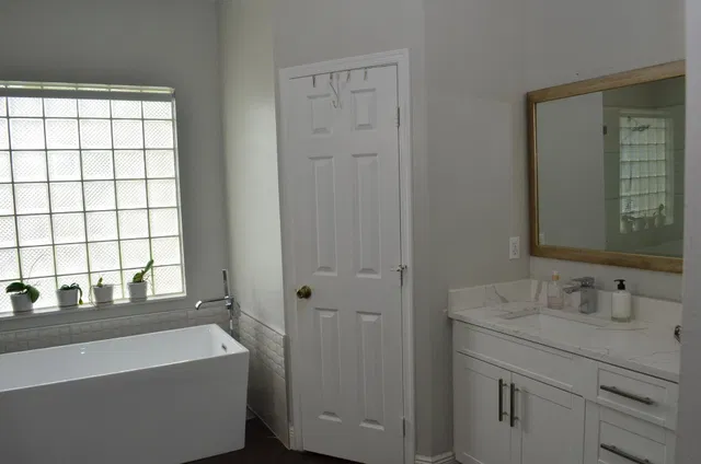 Residence photo 19