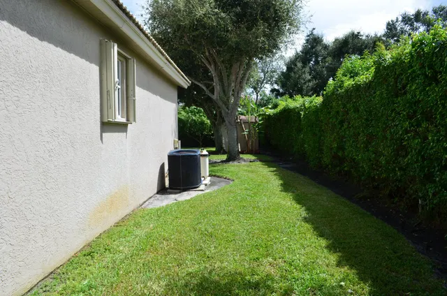 Residence photo 34
