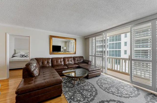 South Palm Beach Unit 509 photo 5