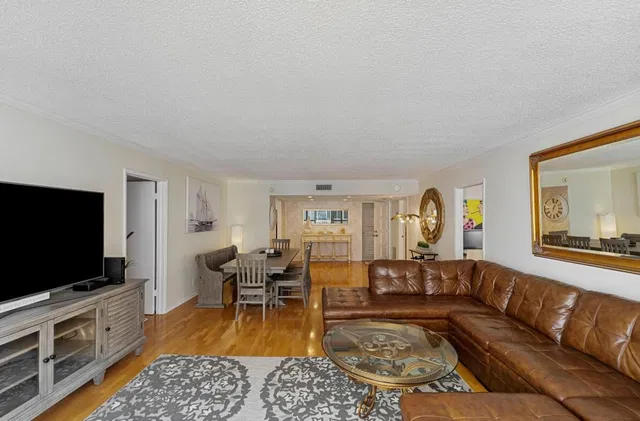 South Palm Beach Unit 509 photo 6