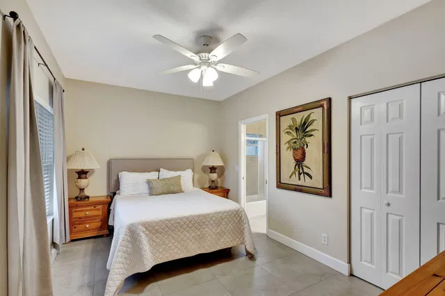  Residence photo 6