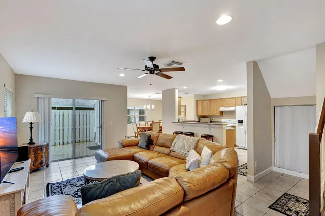  Residence photo 21