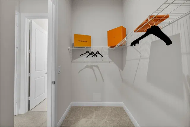Residence photo 22