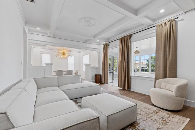 West Palm Beach Residence photo 3