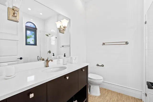 Residence photo 18