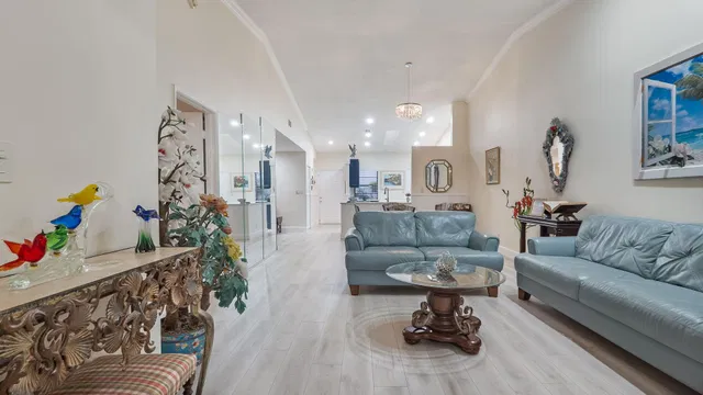 Residence photo 21