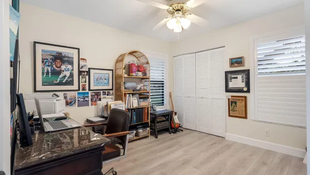 Residence photo 23