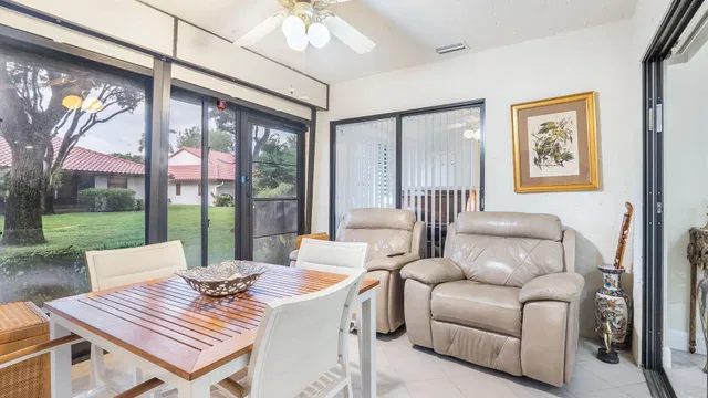 Residence photo 27