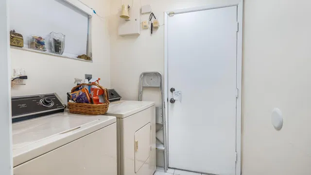 Residence photo 29