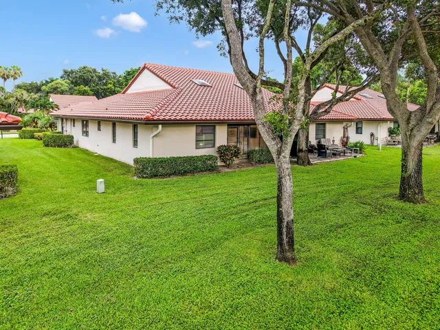 Residence photo 30
