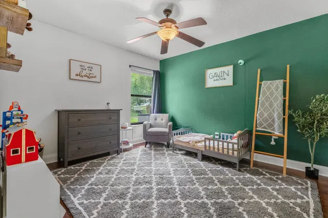  Residence photo 12