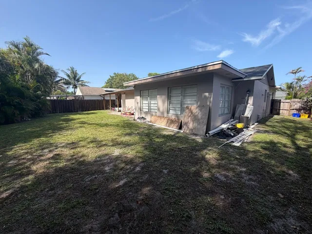 Residence photo 42