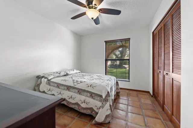  Residence photo 14