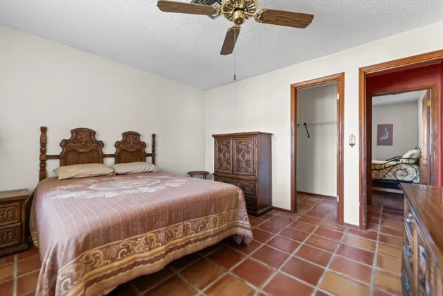  Residence photo 18