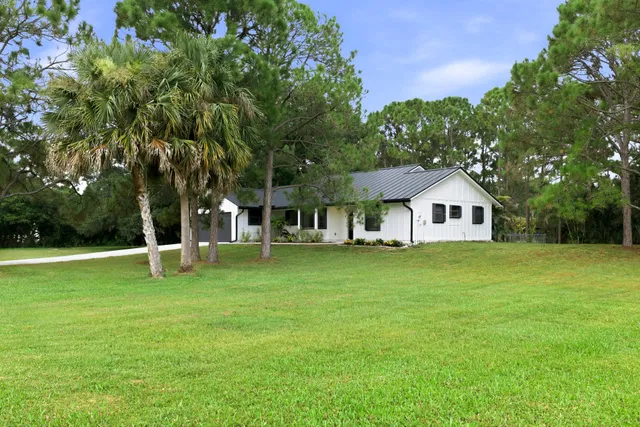  Residence photo 26