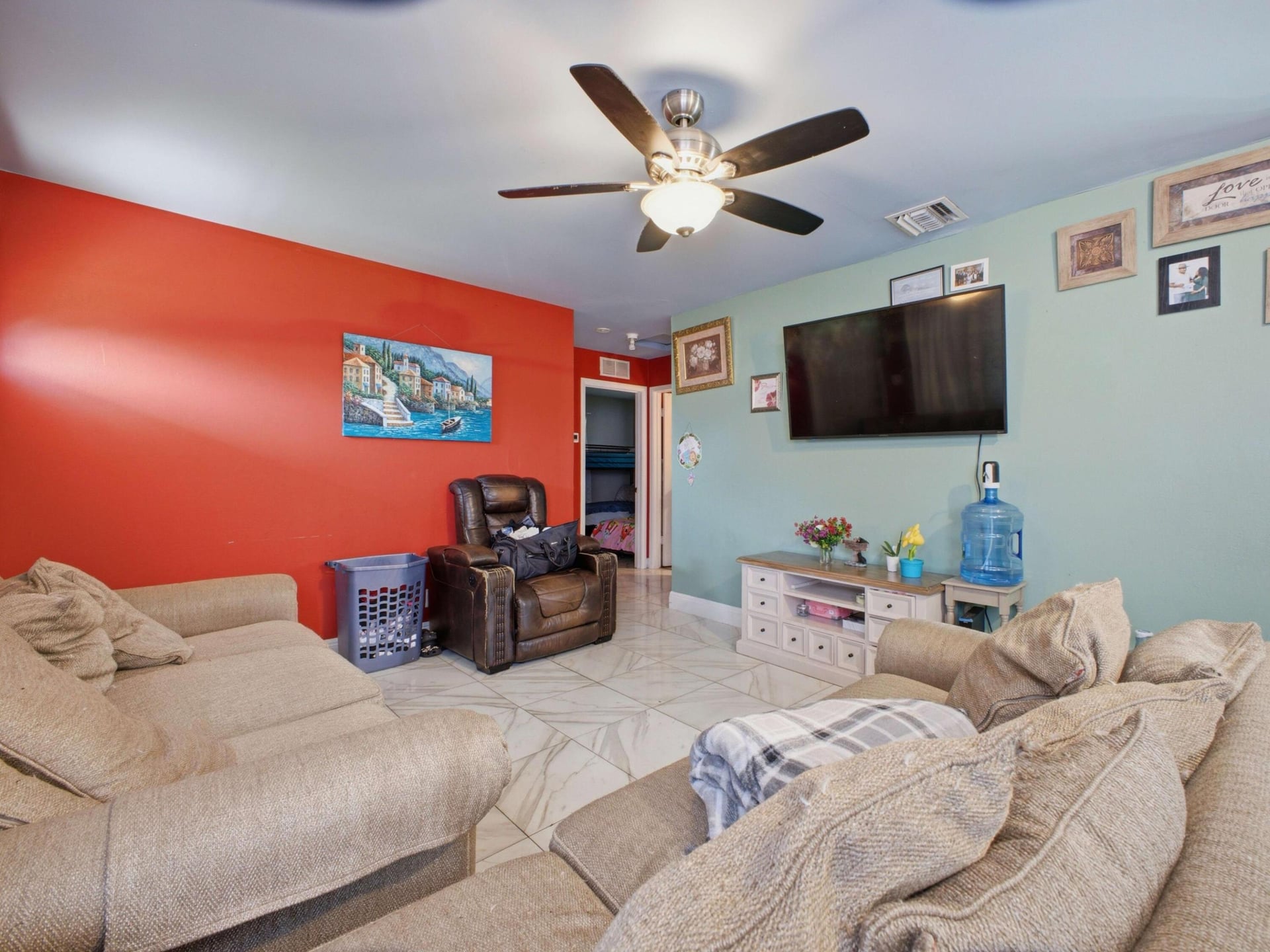 Residence photo 6