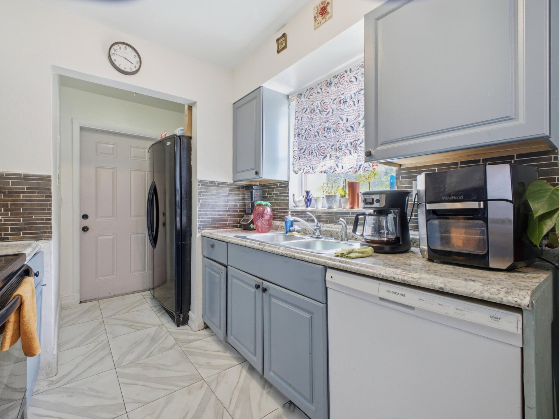 Residence photo 9