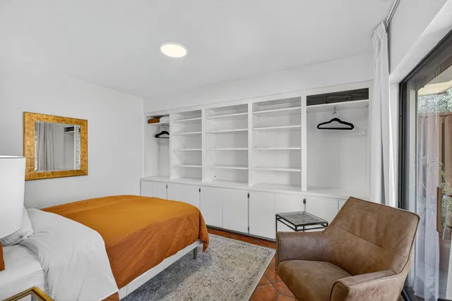 Unit 103 photo 33