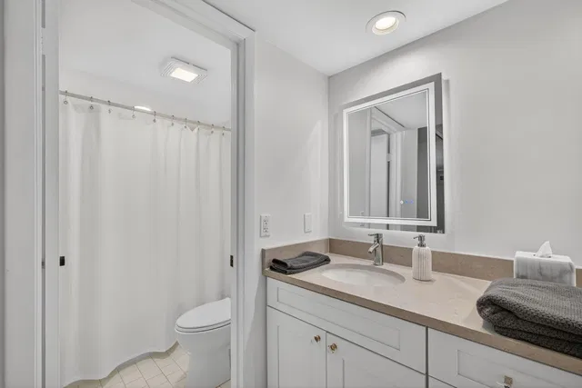 Unit 103 photo 47
