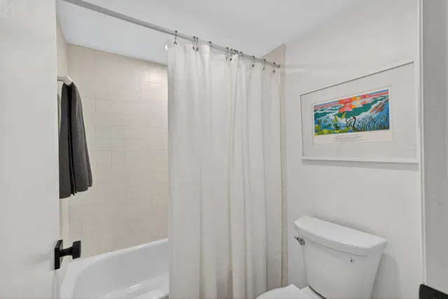 Unit 103 photo 48