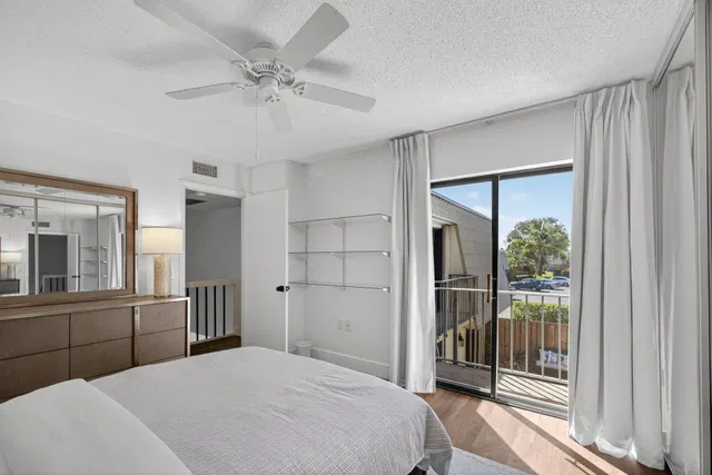 Unit 103 photo 53
