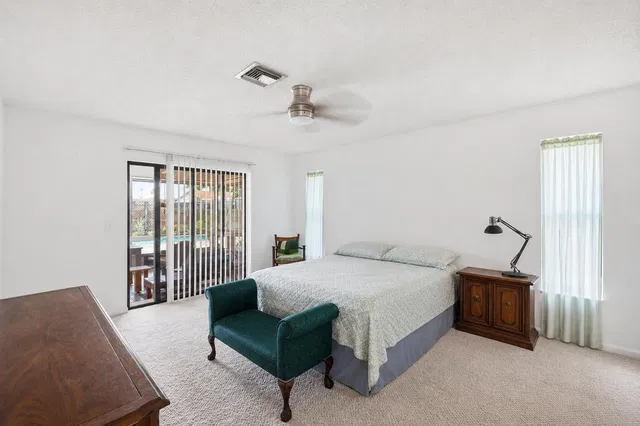 Residence photo 14