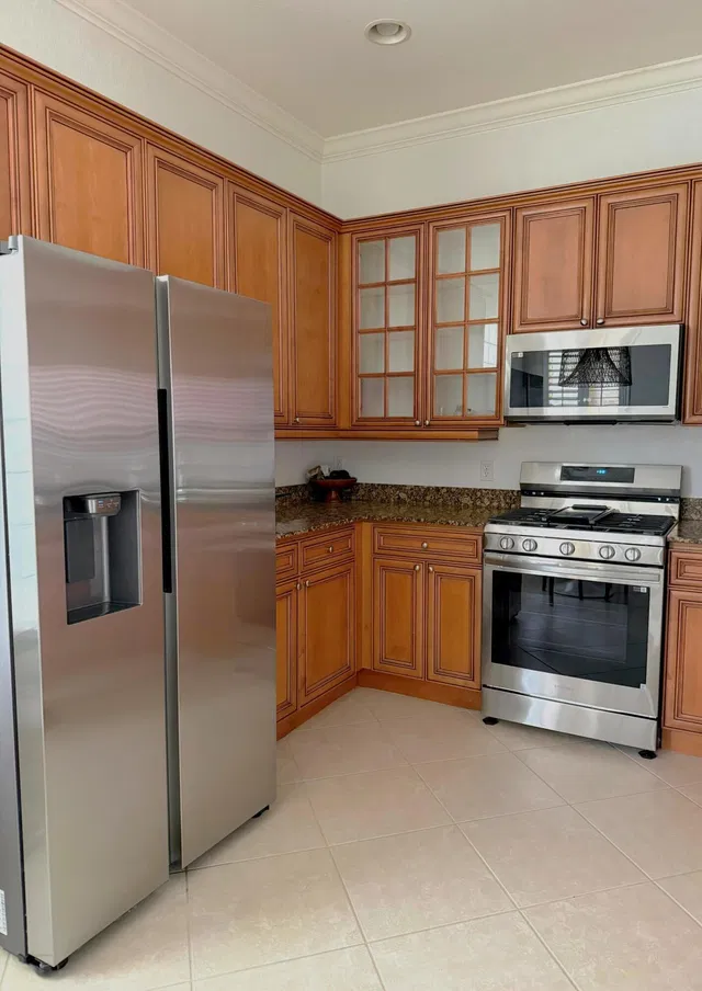Residence photo 2