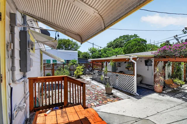West Palm Beach Residence photo 21