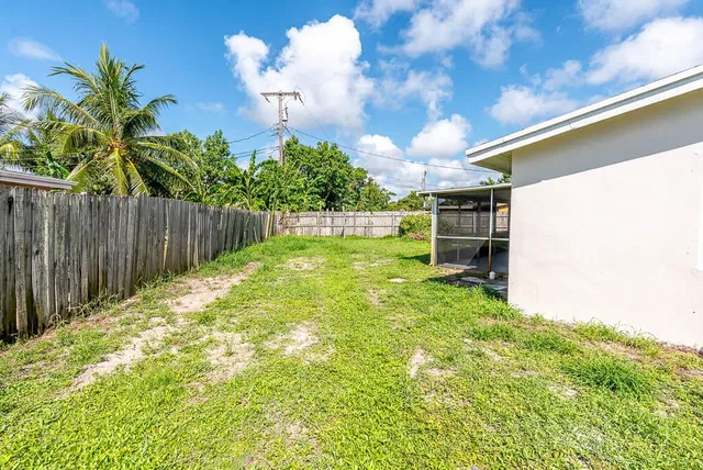 Residence photo 5