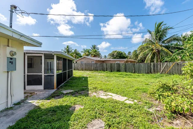 Residence photo 9