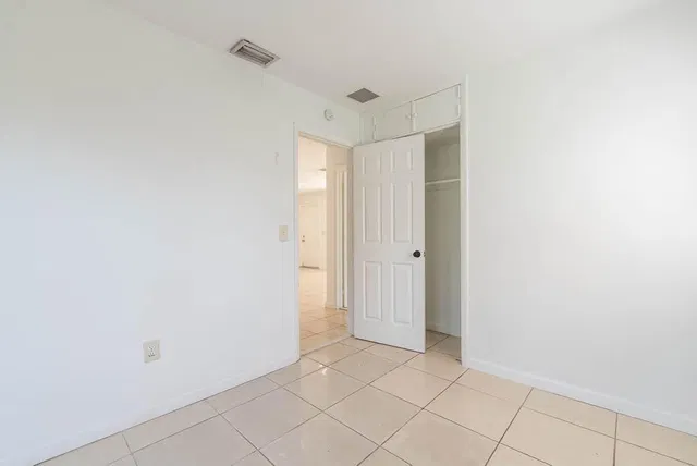 Residence photo 14