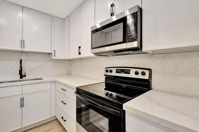  Residence photo 11