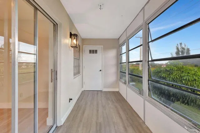  Residence photo 23