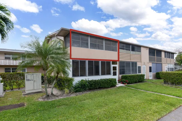 Residence photo 2