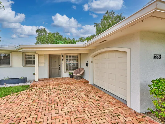 Residence photo 9